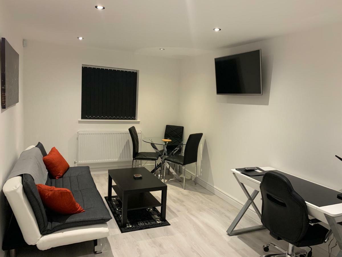 Sark House Chorlton Apartment *