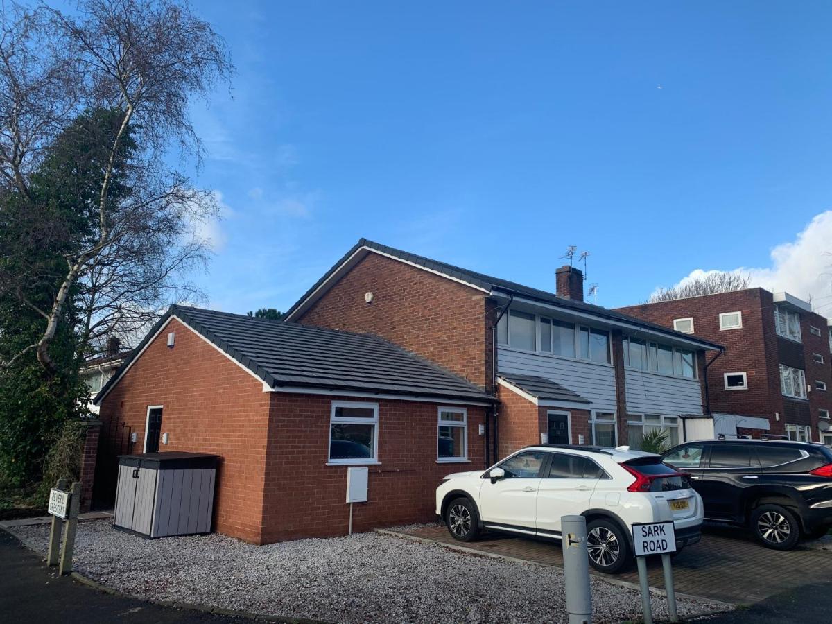 Sark House Chorlton Апартаменты *