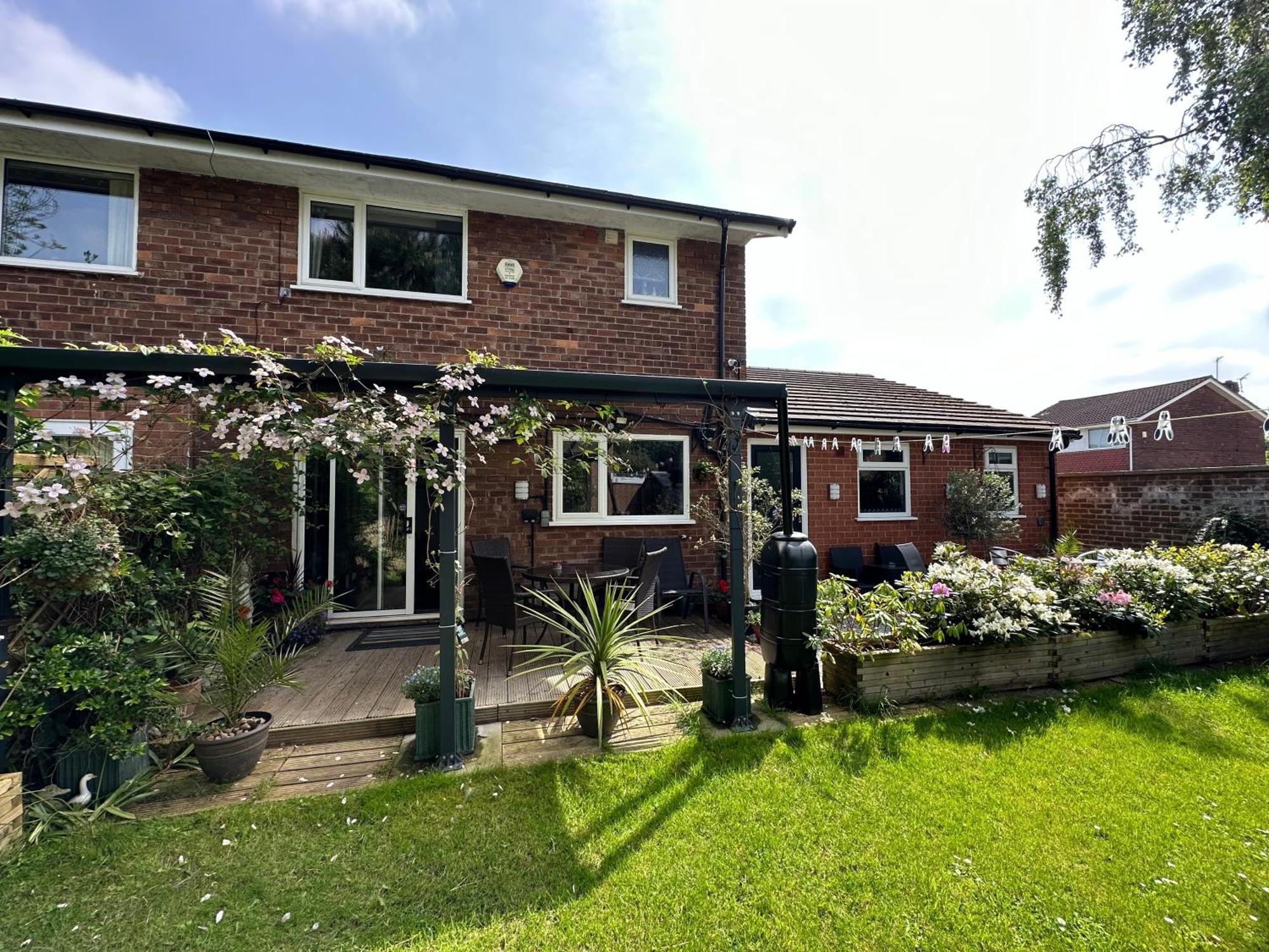Sark House Chorlton * Манчестер